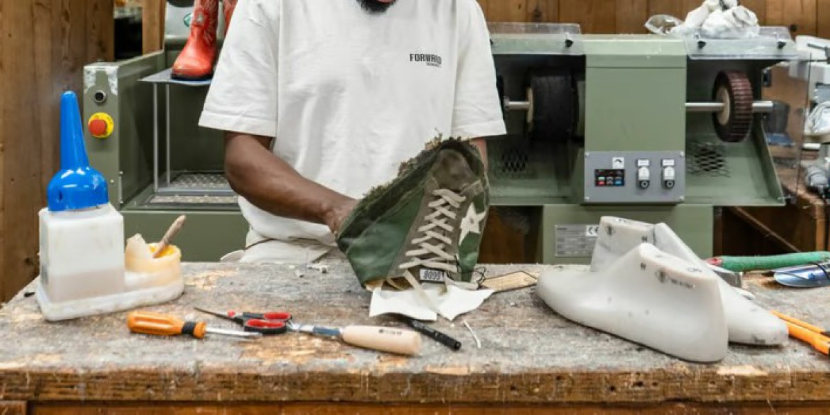 Golden Goose Shoes On Sale new meaning to your staples this spring