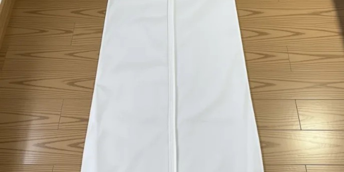 Safeguard Your Wedding Dress: The Benefits of a Quality Wedding Dress Cover
