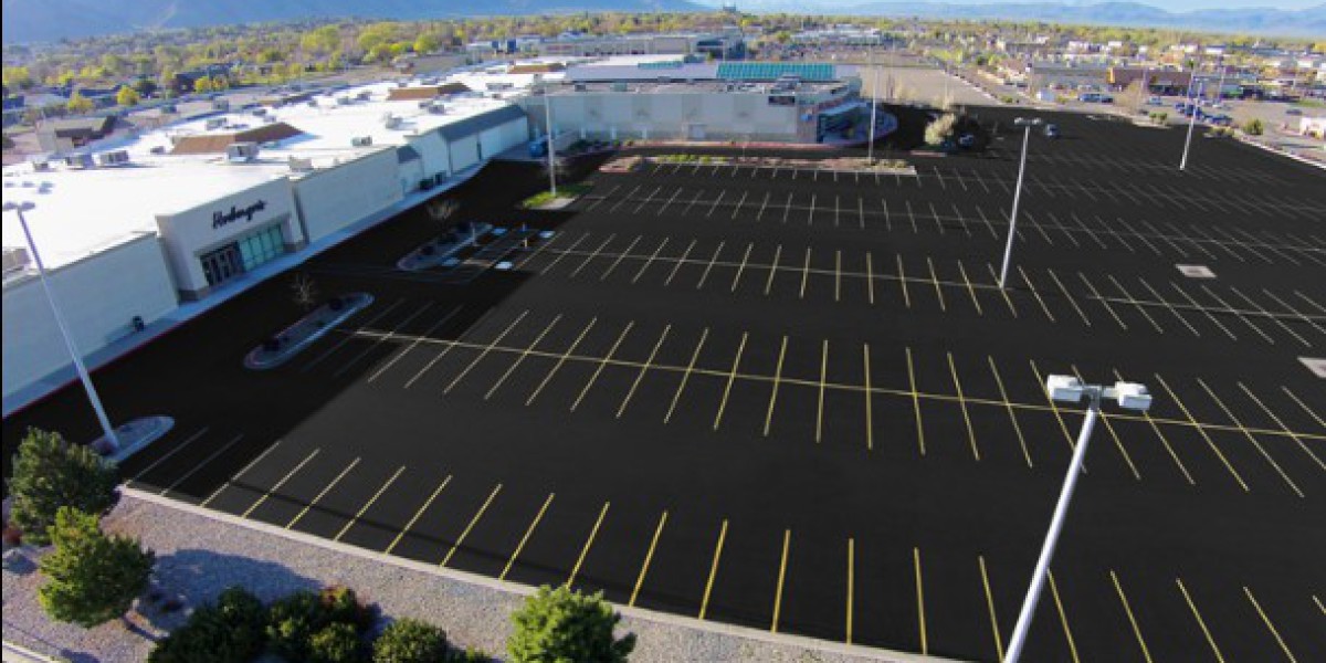 Top Job Asphalt: Your Go-To Paving Specialists